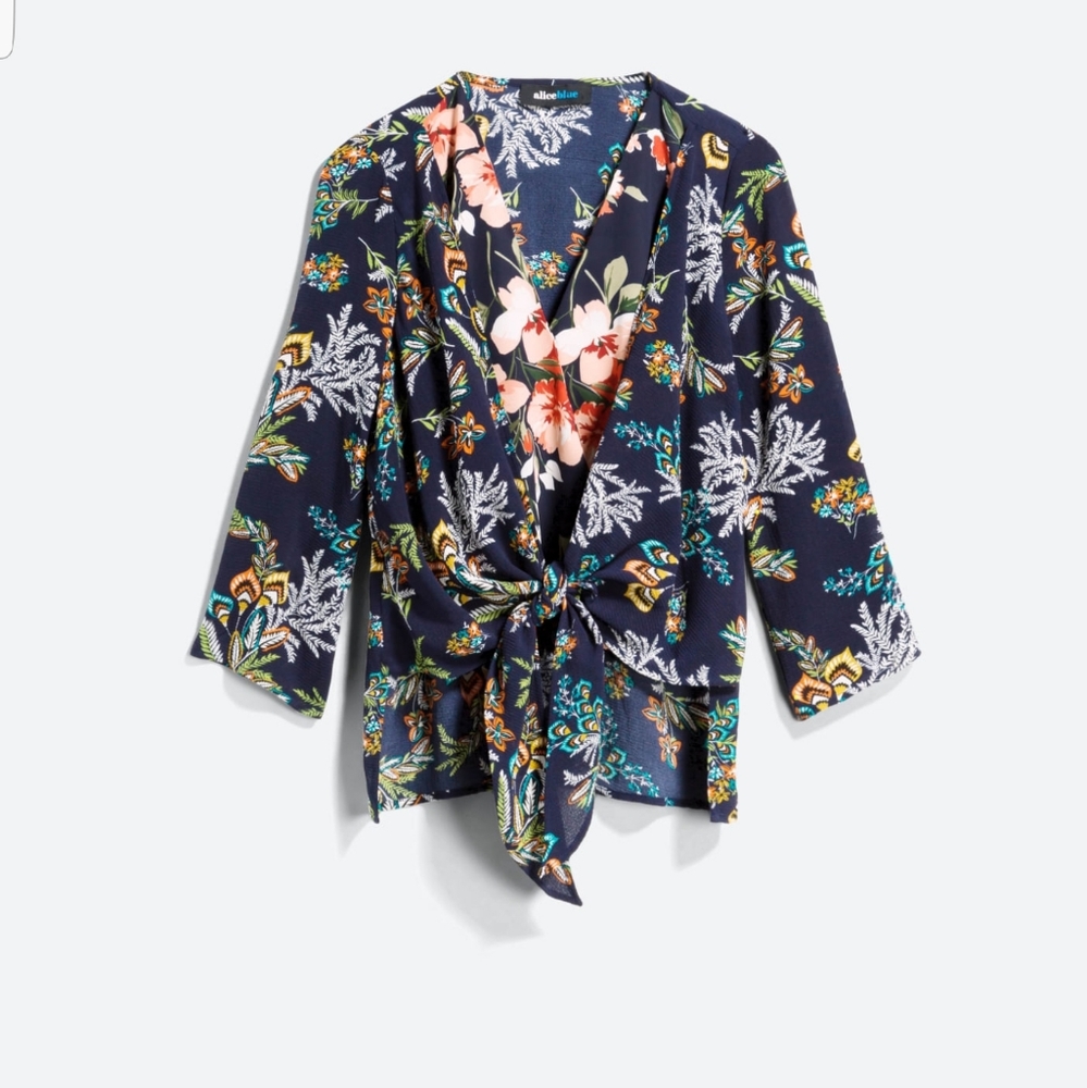Alice Blue Ithaca Tie Front Detail Top